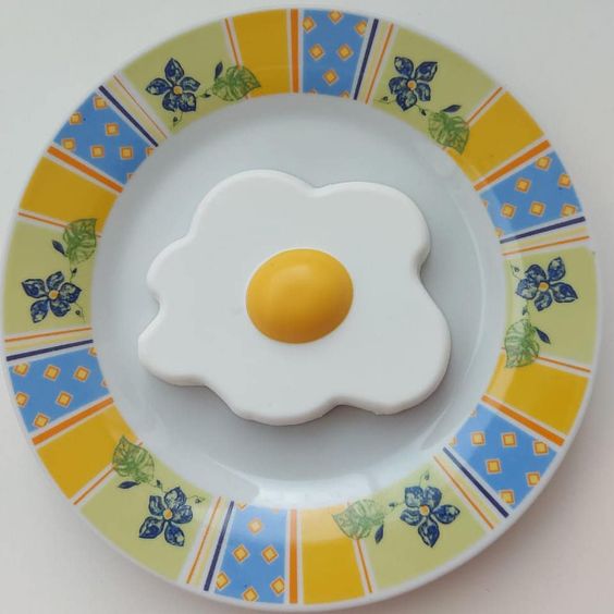 Imagen de producto: https://tienda.postreadiccion.com/img/articulos/secundarias14326-molde-446-portoformas-huevo-frito-3.jpg